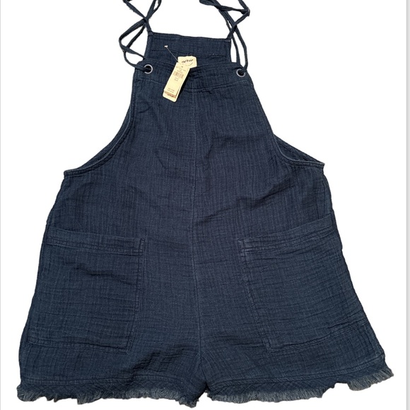 Aerie Tie Shoulder Shortall / Medium NWT - Picture 2 of 3
